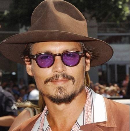 KISS DEPP ICONIC Occhiali Da Sole Uomo Donna – Vintage Johnny Depp & Robert Downey Jr – Montatura Con Rivetti Metallici E Lenti UV400 (ARANCIO