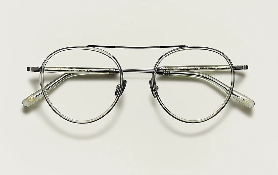 pupik-color-sage-pewter-pos-2_1200x